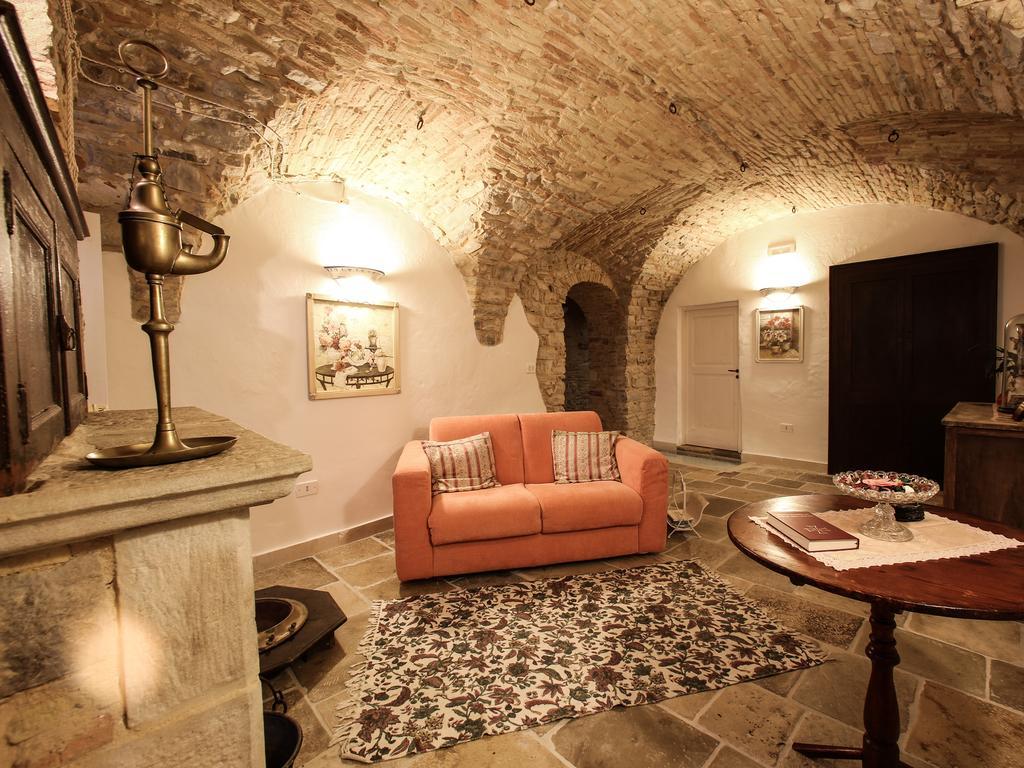 I Templari Di Alberona Hotel Kültér fotó