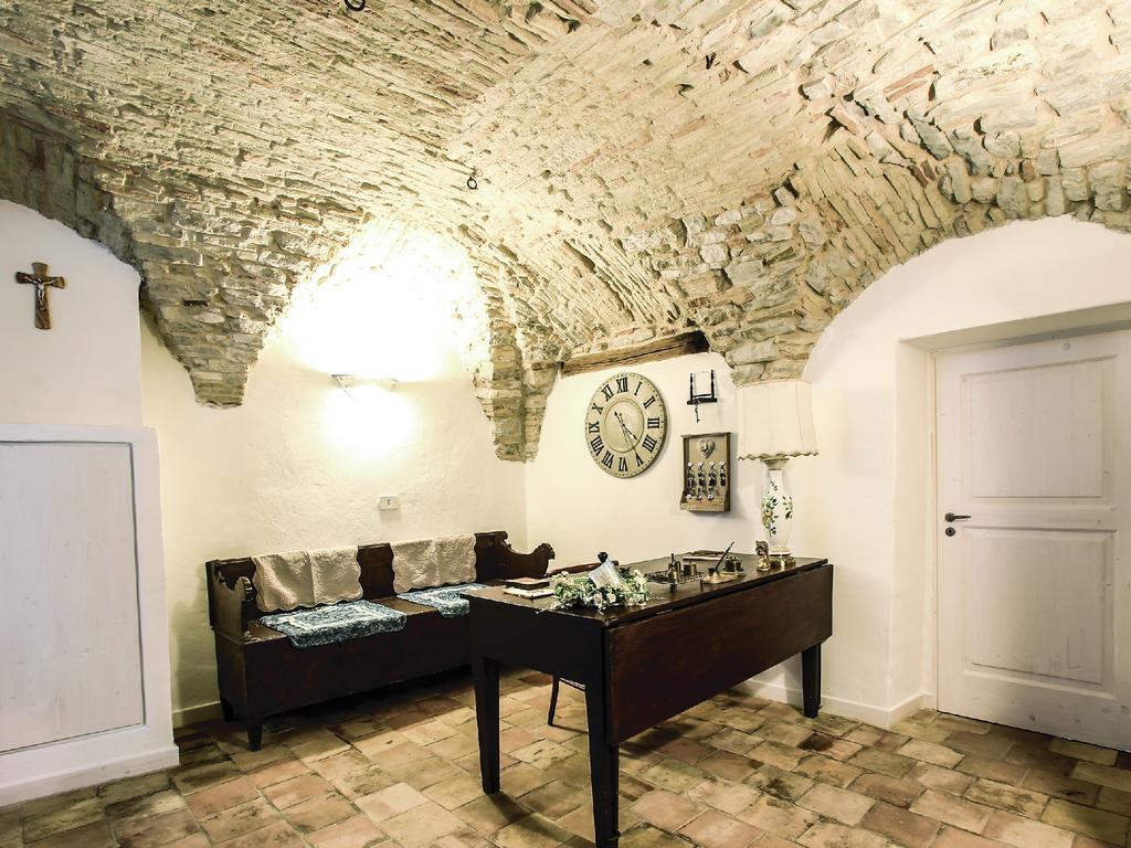 I Templari Di Alberona Hotel Kültér fotó