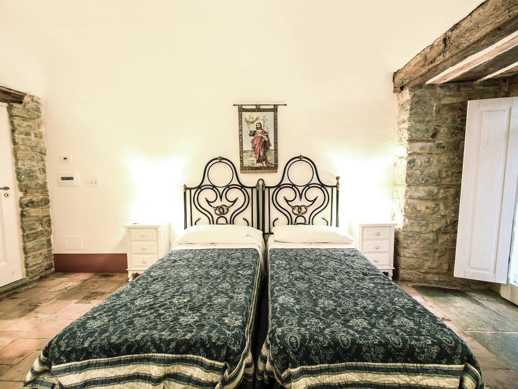 I Templari Di Alberona Hotel Szoba fotó
